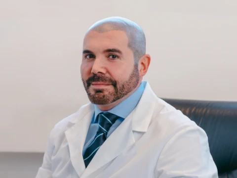 DR. ANDREA CRUDI