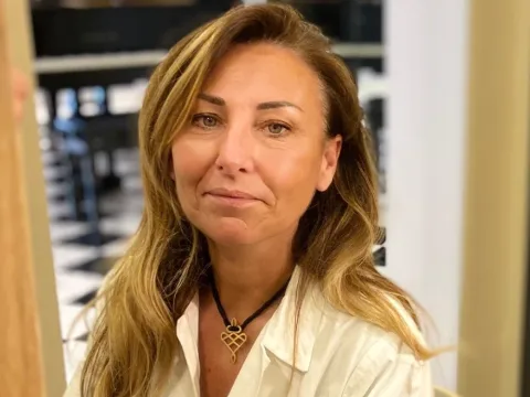 dr-elena https://www.euroistanbul.it/wp-content/uploads/dr-elena.webp